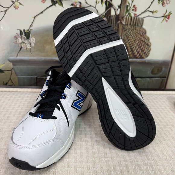 New Balance 608 Mens Size 10 White/Black Accents Leather Walking Shoes - Picture 8 of 9